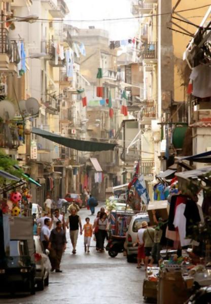 Isla * Naples